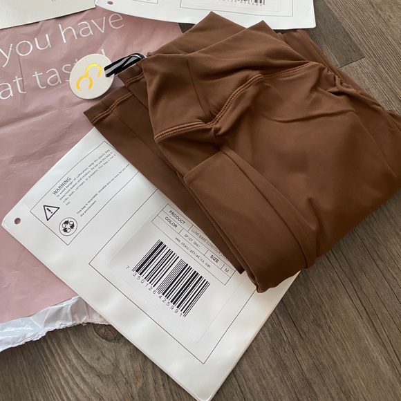 Stacci Athletics Lumi Bare Hourglass Top & Contour Leggings in Spicy Chai NWT - Picture 11 of 16